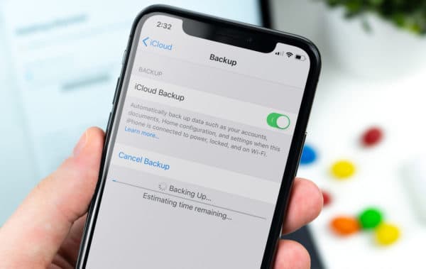 Apple teria desistido de lançar backup do iCloud criptografado de ponta a ponta por pressão do FBI