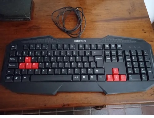 Teclado Gamer Preto.