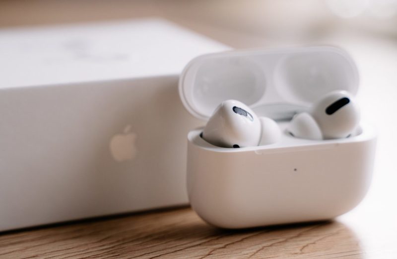 Novos AirPods Pro chegarão só no 3º trimestre de 2022, diz leaker