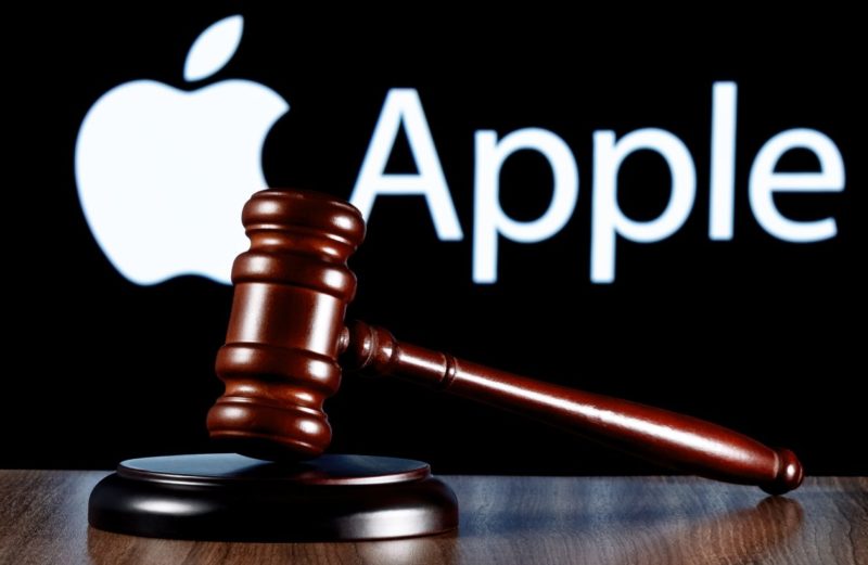 Executivos da Apple são acusados de corrupção em processo