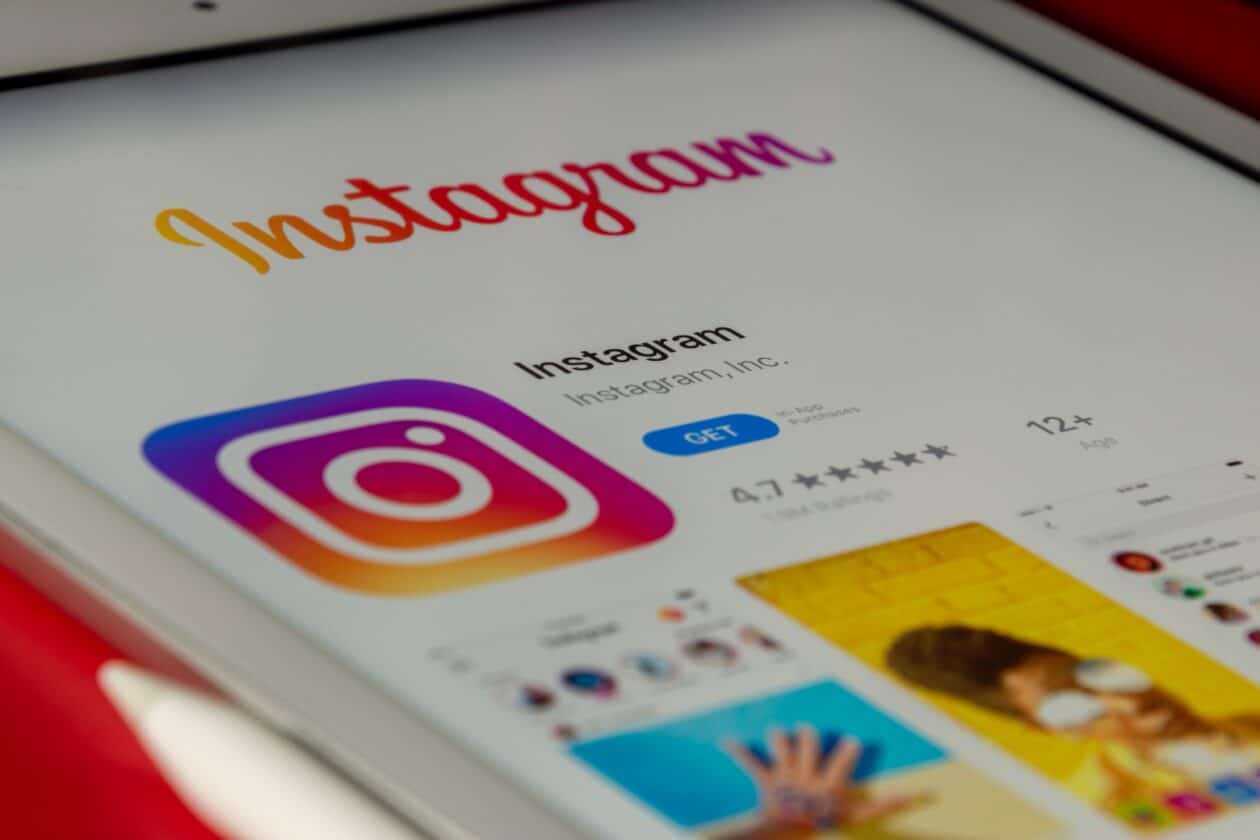 Instagram na App Store em um iPad