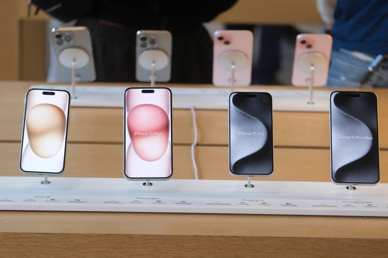 Vídeo: unboxing de todas as cores dos iPhones 15 e 15 Plus! - MacMagazine