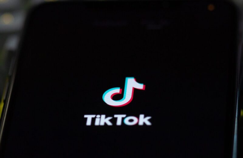 TikTok terá app feito para o Vision Pro e testa vídeos de até 30 minutos