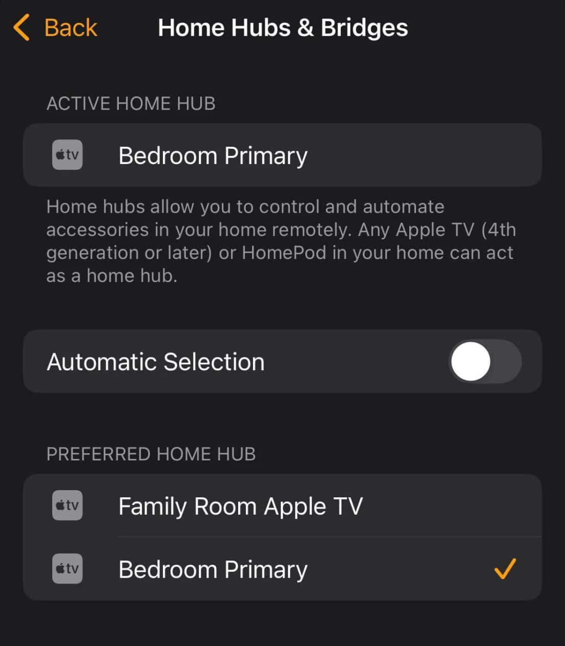 Escolha de hubs no app Casa no iOS 18