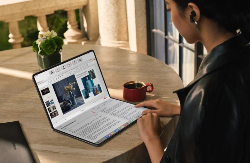 HUAWEI revela MateBook Fold, seu primeiro computador com tela dobrável