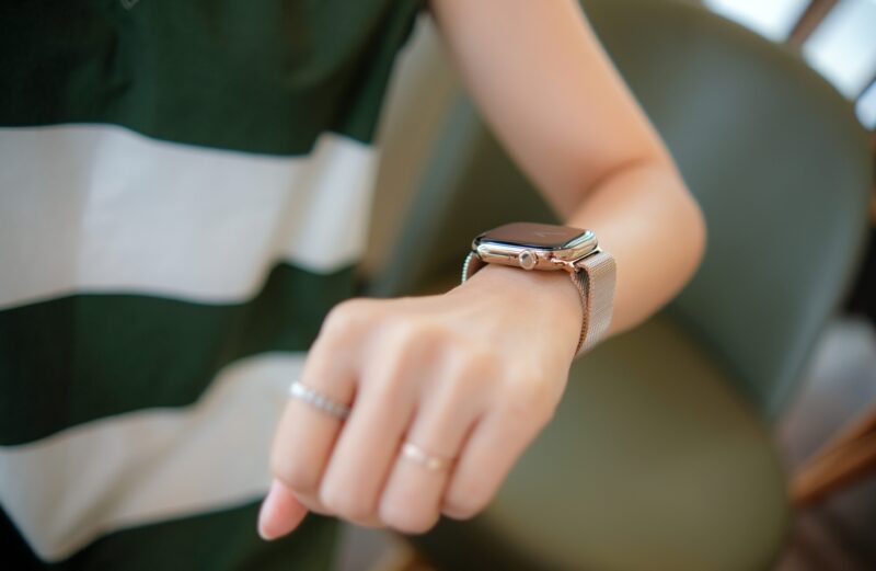 Como impedir o download de podcasts pela rede celular no Apple Watch